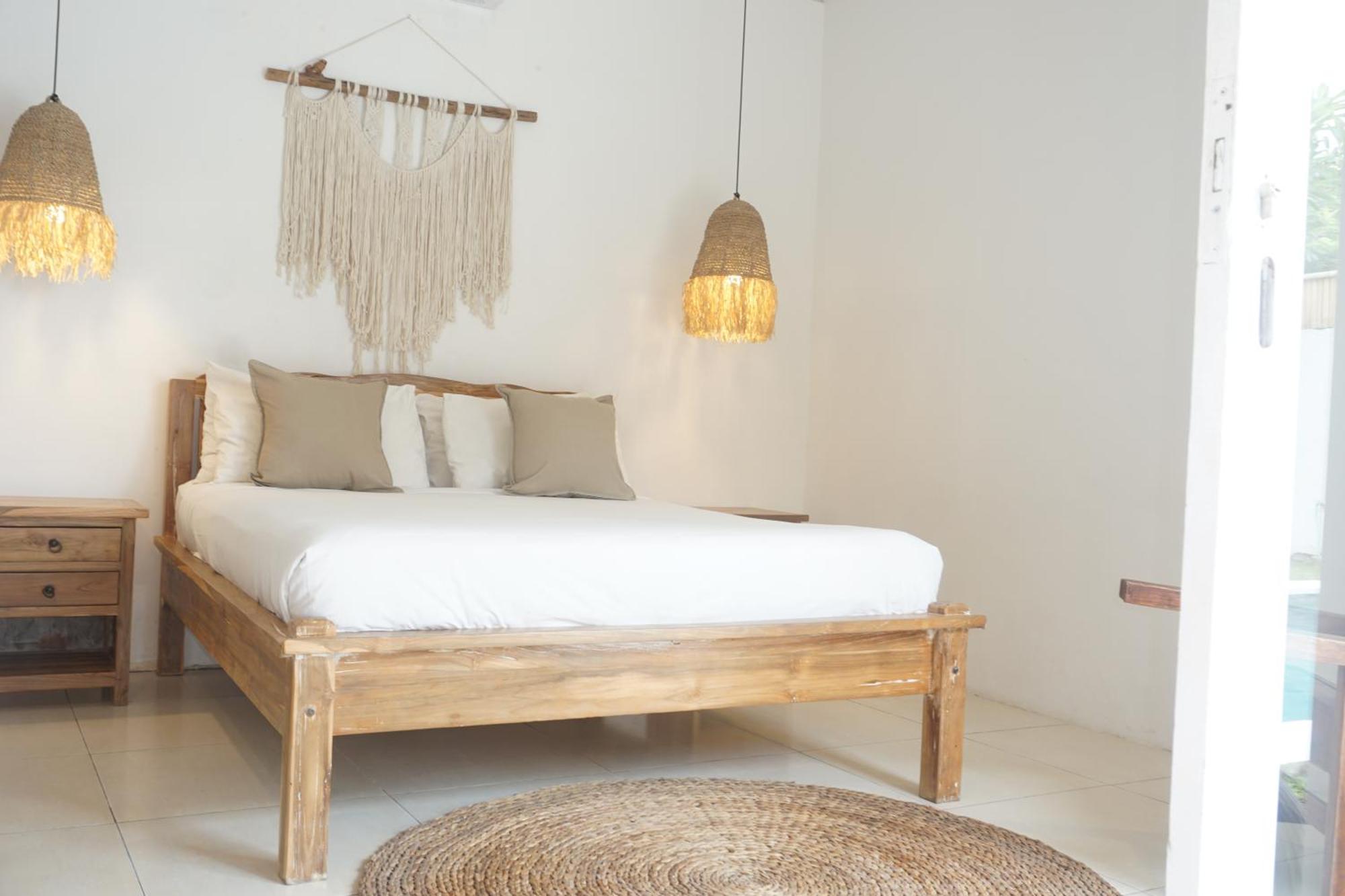 Pagu * Seminyak (Bali)
