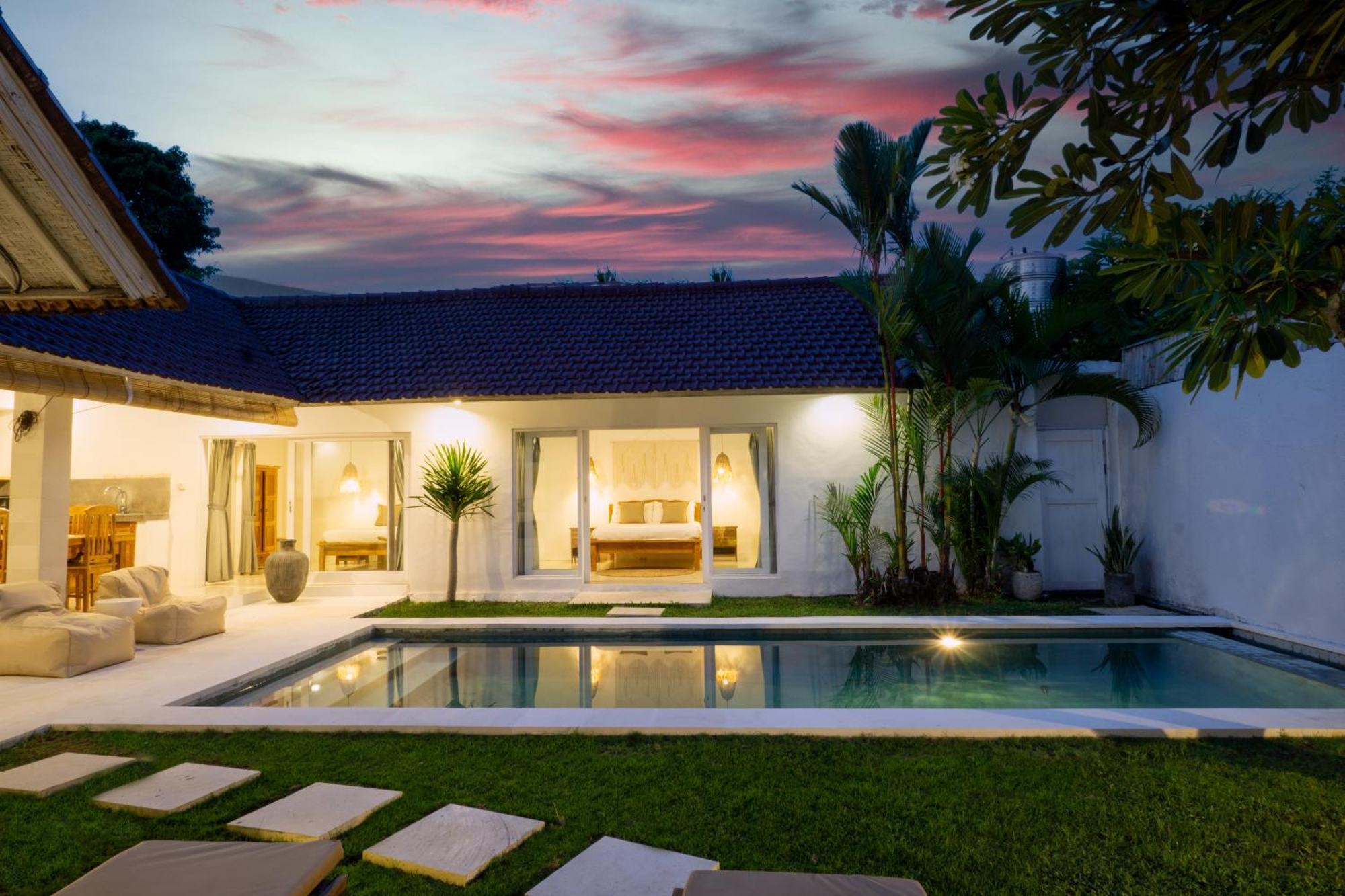 Pagu Villa Seminyak (Bali)